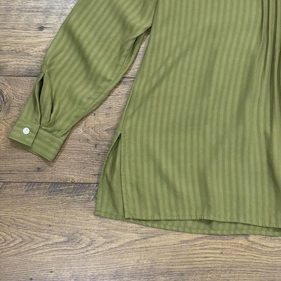 J Jill Pintuck Pleated Top Tunic Blouse Sage Green Size Small Viscose Bohemian - Picture 10 of 12